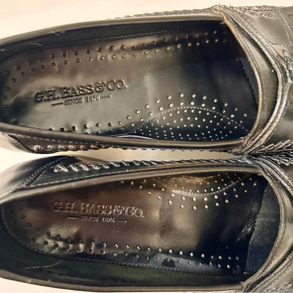 G.H. Bass & Co Black Leather Kilted Tassel Weave Loafer Shoes Mens 10.5M